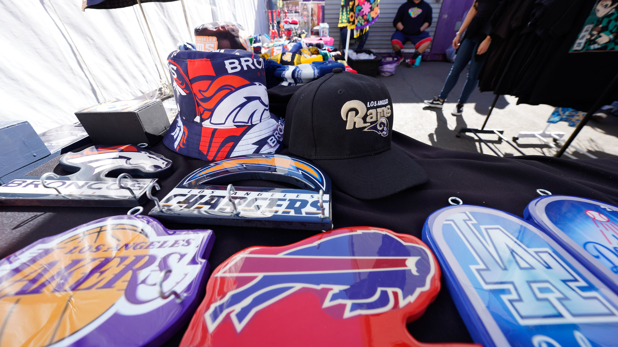 HSI at Super Bowl LVI - Merchandise